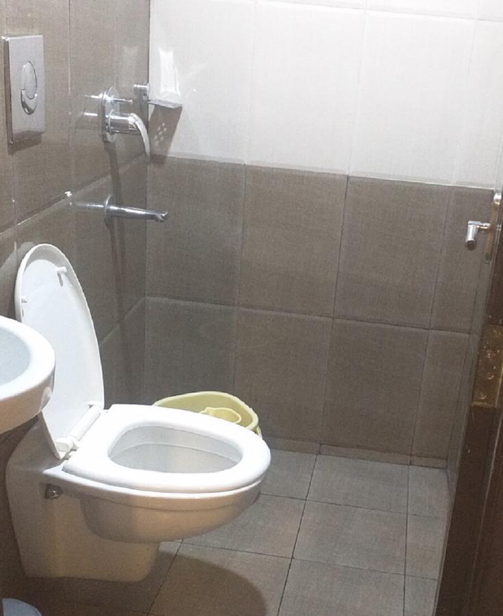 Kochi Collection O 8267 Galaxy Inn מראה חיצוני תמונה